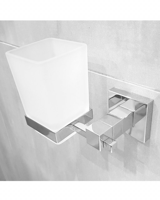 pescara-tumbler-holder-brass